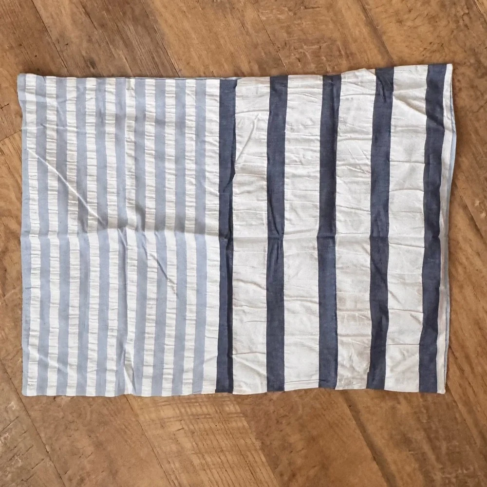 SINGLE INK + IVY Blue and White Striped Pillow Standard Sham 20”x26”